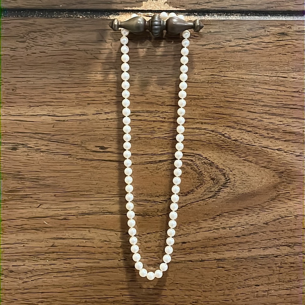 Pearl necklace